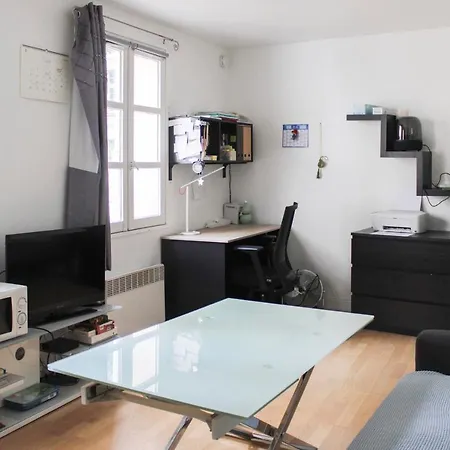A Cosy Little Nest In The 5th Arrondissement Appartamento